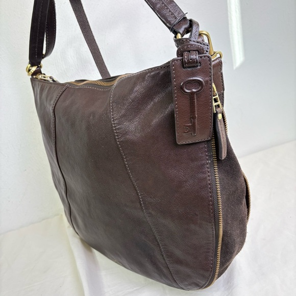 FOSSIL Gwen Hobo Expandable Leather and Suede Large Crossbody Shoulder Bag Purse - Picture 15 of 16